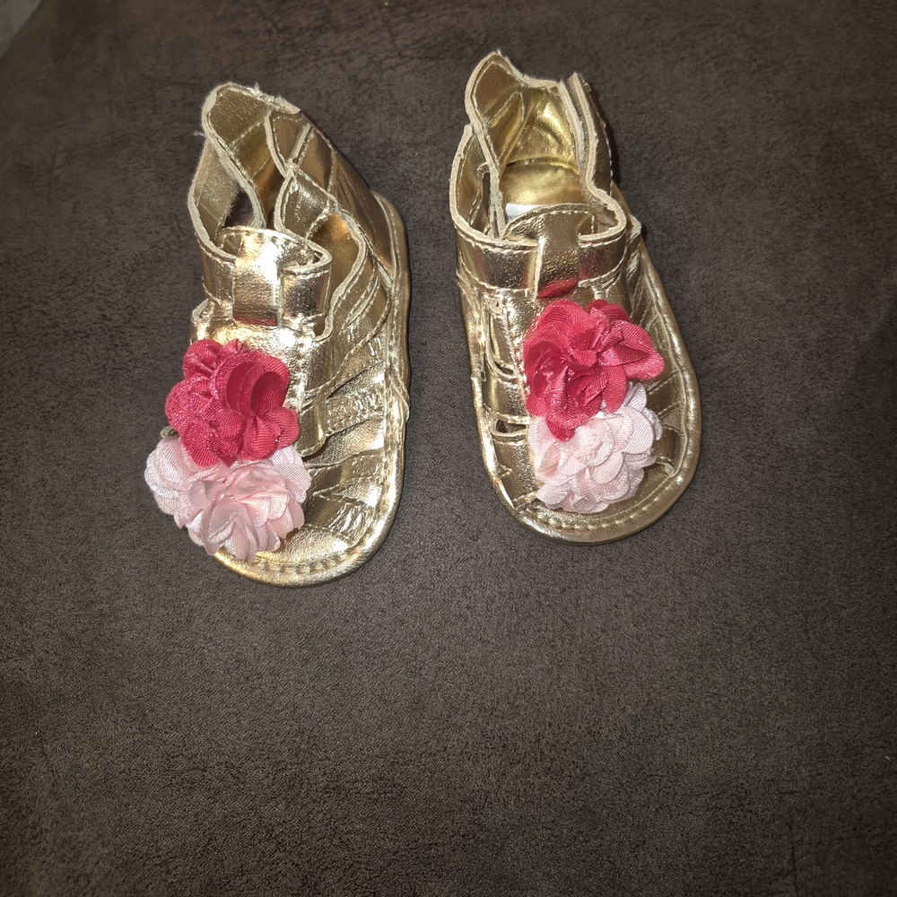 Gold Kids Sandals with Floral Accents